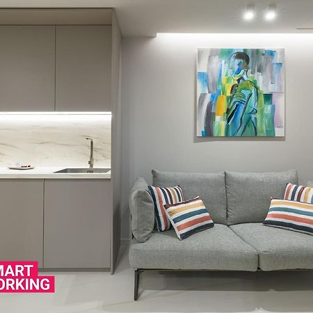 Aera Luxury Suites By Wonderful Italy คาตาเนีย ภายนอก รูปภาพ