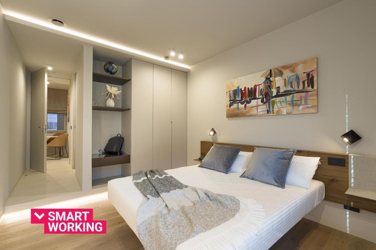 Aera Luxury Suites By Wonderful Italy คาตาเนีย ภายนอก รูปภาพ