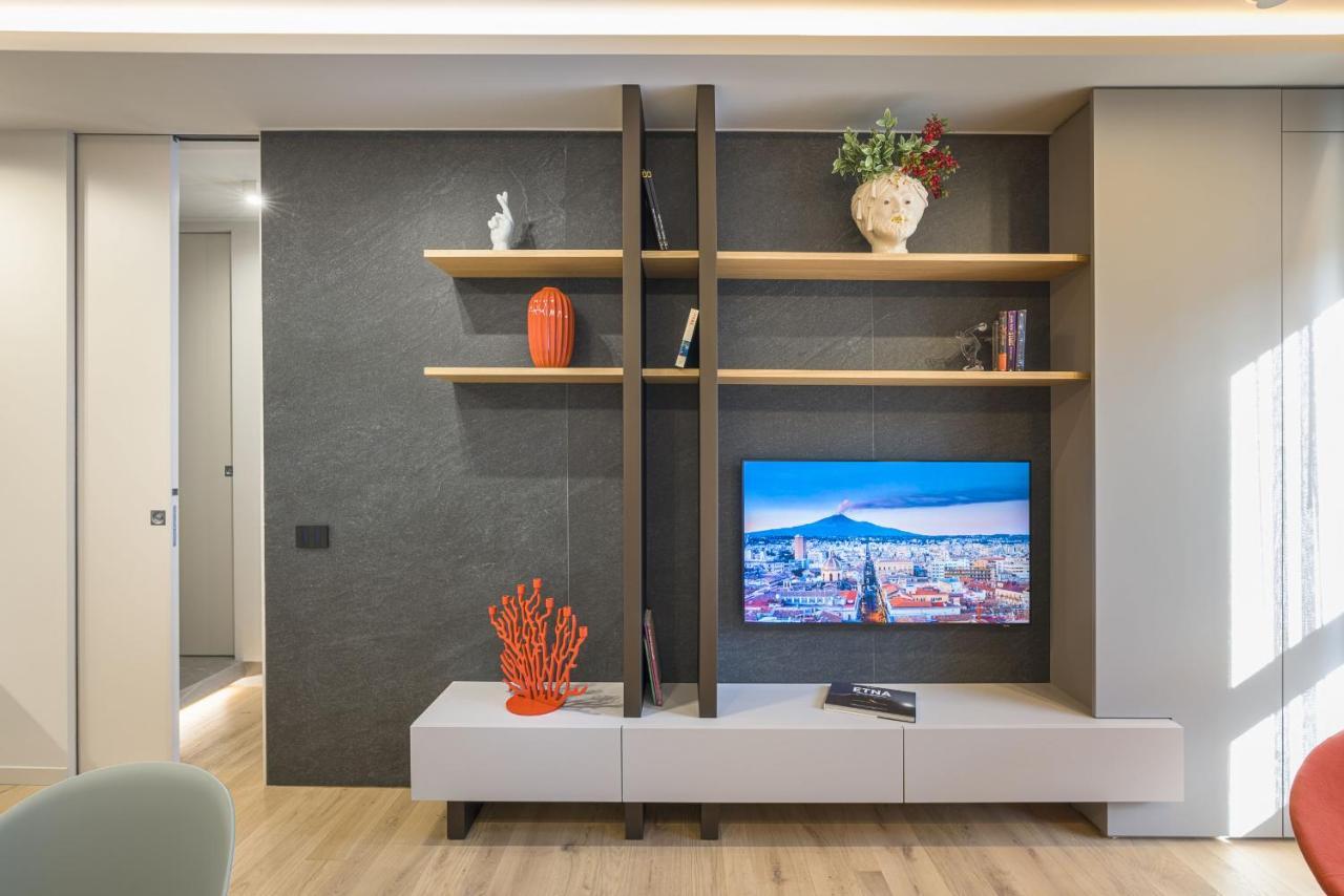 Aera Luxury Suites By Wonderful Italy คาตาเนีย ภายนอก รูปภาพ