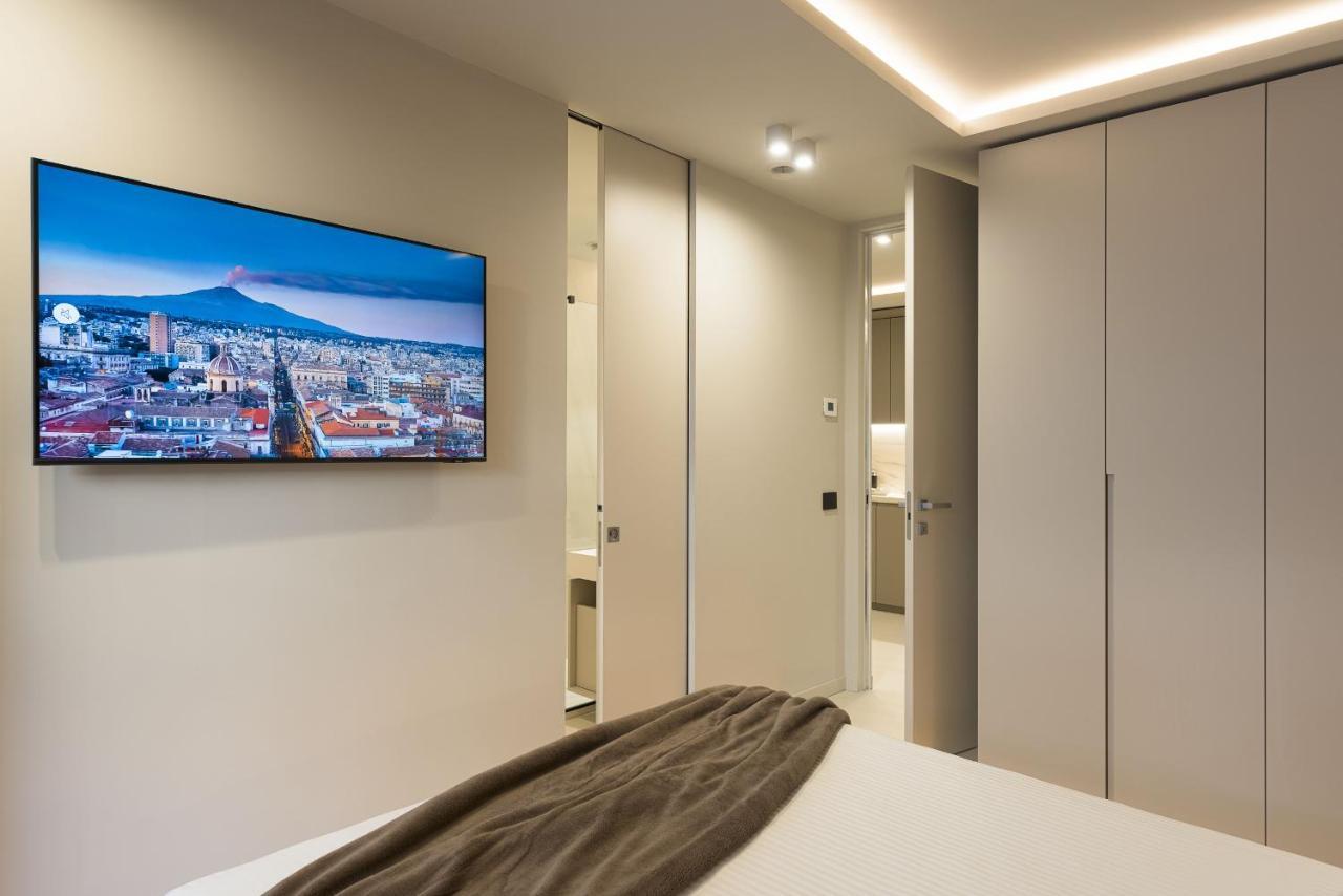 Aera Luxury Suites By Wonderful Italy คาตาเนีย ภายนอก รูปภาพ
