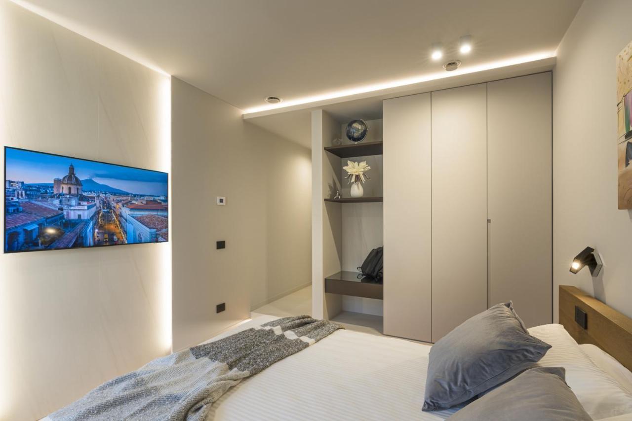 Aera Luxury Suites By Wonderful Italy คาตาเนีย ภายนอก รูปภาพ