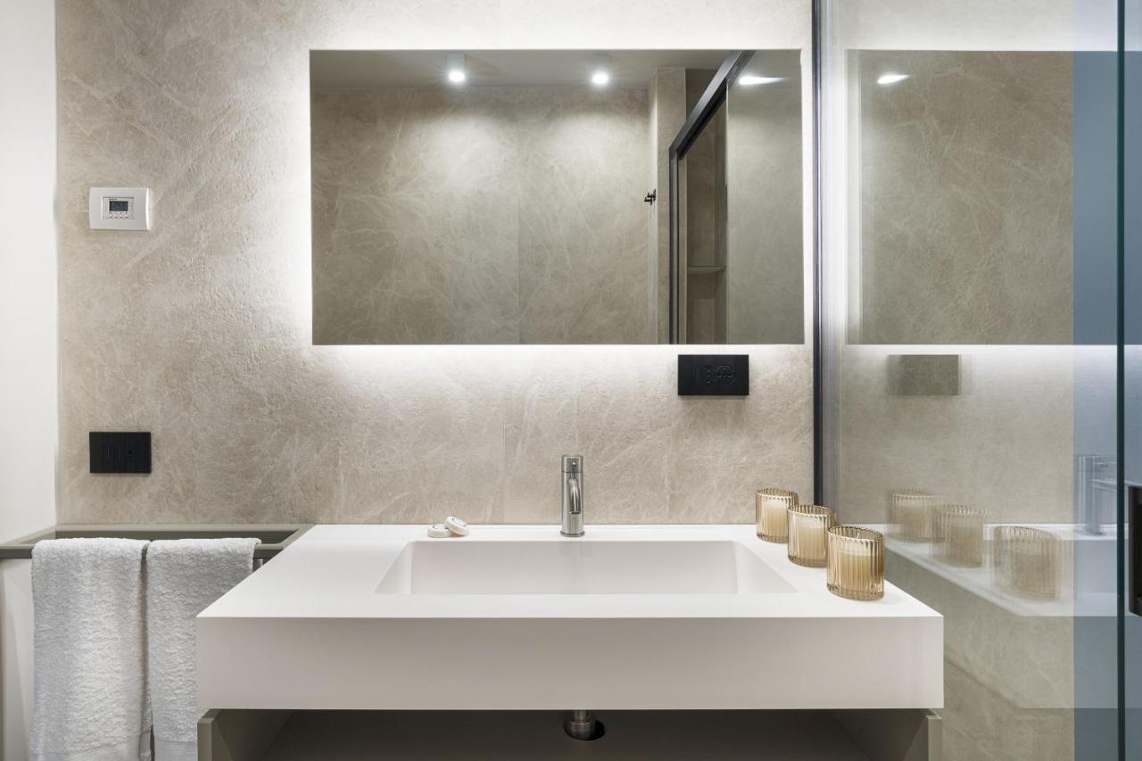 Aera Luxury Suites By Wonderful Italy คาตาเนีย ภายนอก รูปภาพ