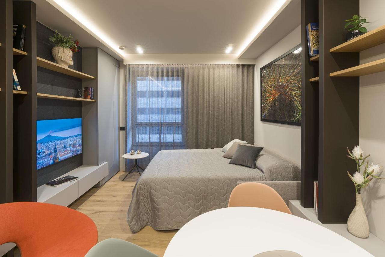 Aera Luxury Suites By Wonderful Italy คาตาเนีย ภายนอก รูปภาพ