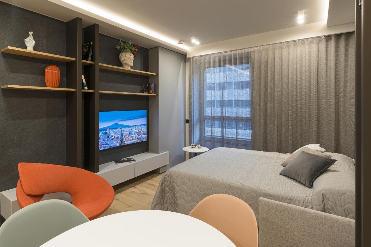 Aera Luxury Suites By Wonderful Italy คาตาเนีย ภายนอก รูปภาพ