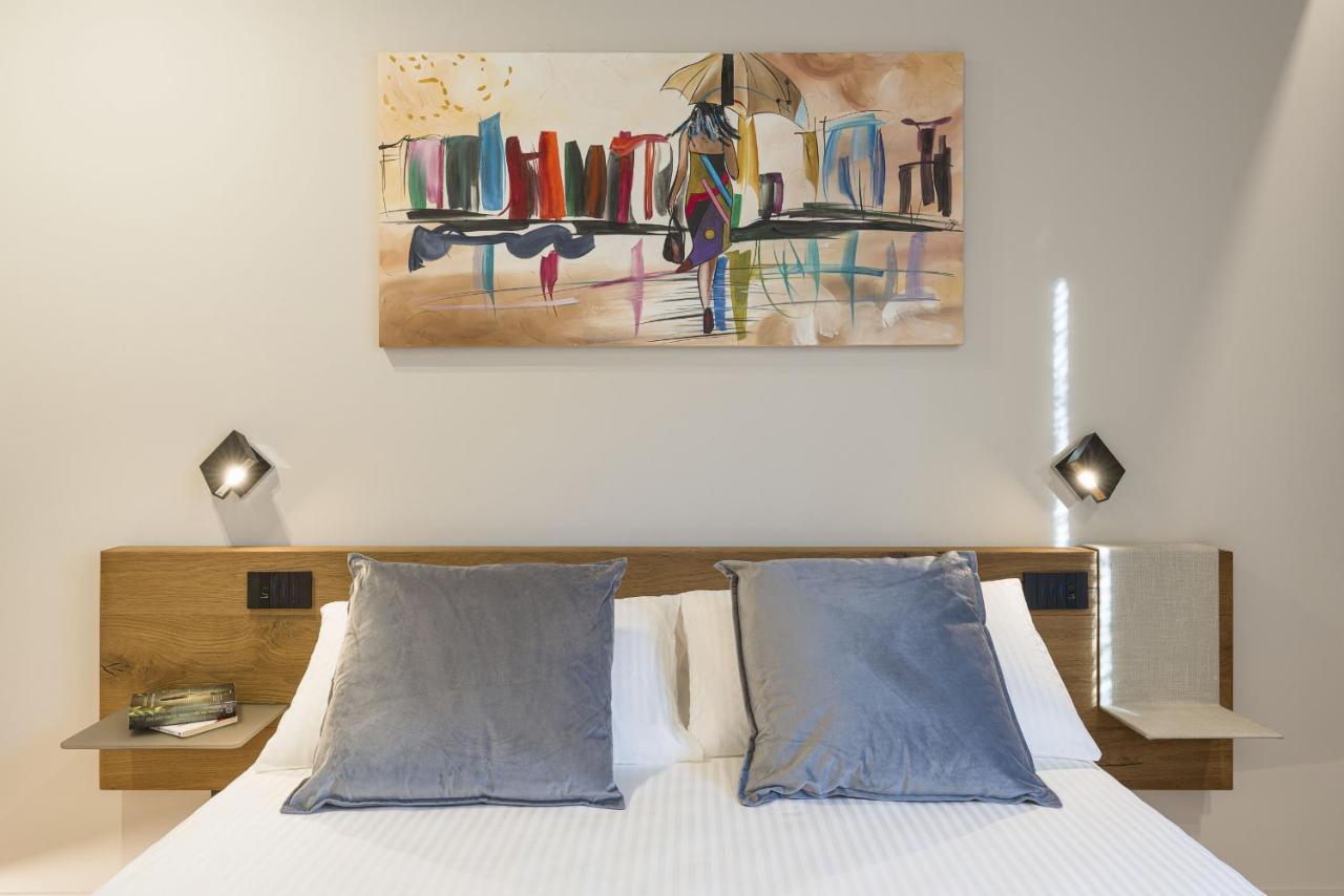 Aera Luxury Suites By Wonderful Italy คาตาเนีย ภายนอก รูปภาพ