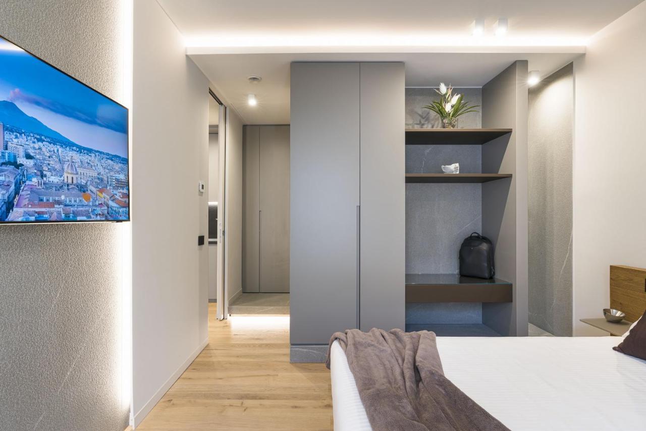 Aera Luxury Suites By Wonderful Italy คาตาเนีย ภายนอก รูปภาพ